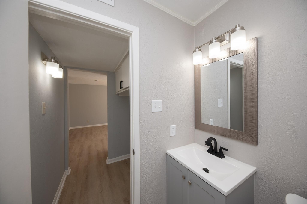 4220 Belle Park Drive - Photo 8