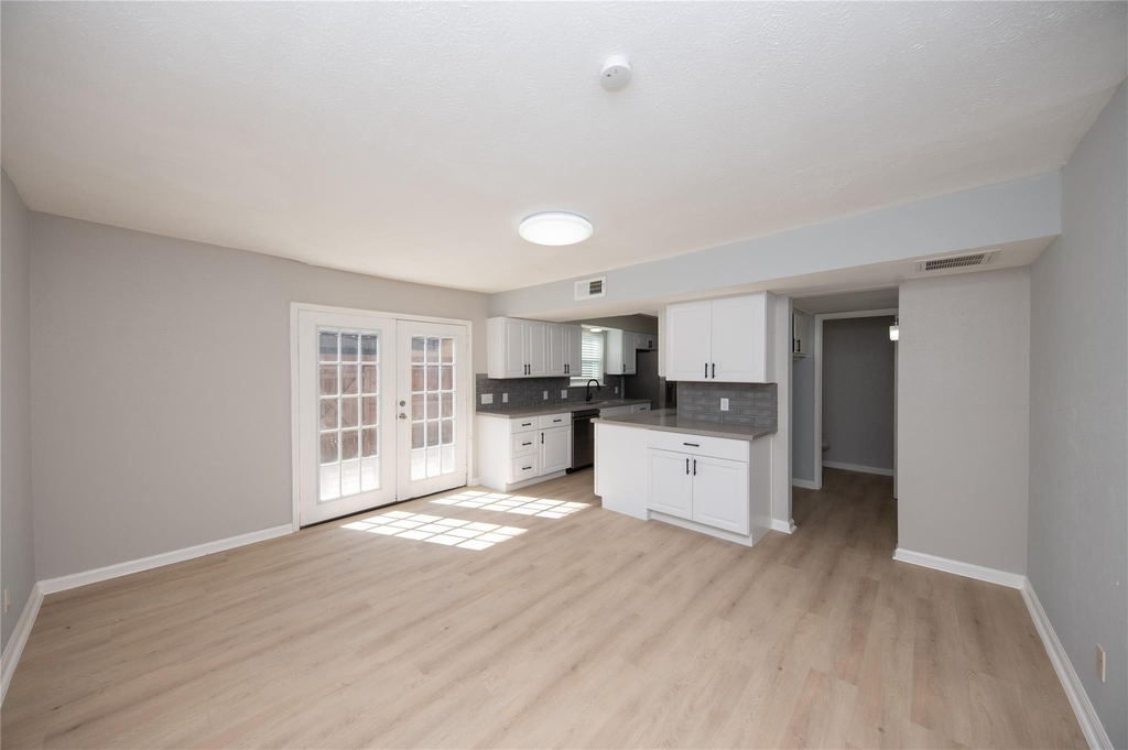 4220 Belle Park Drive - Photo 7