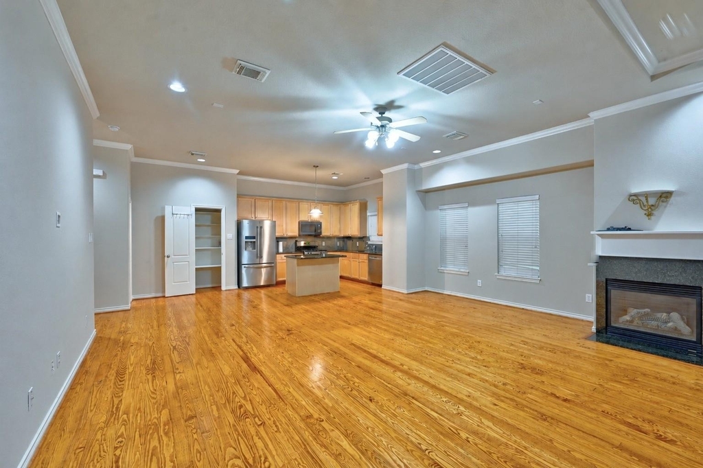 5411 Kansas Street - Photo 15