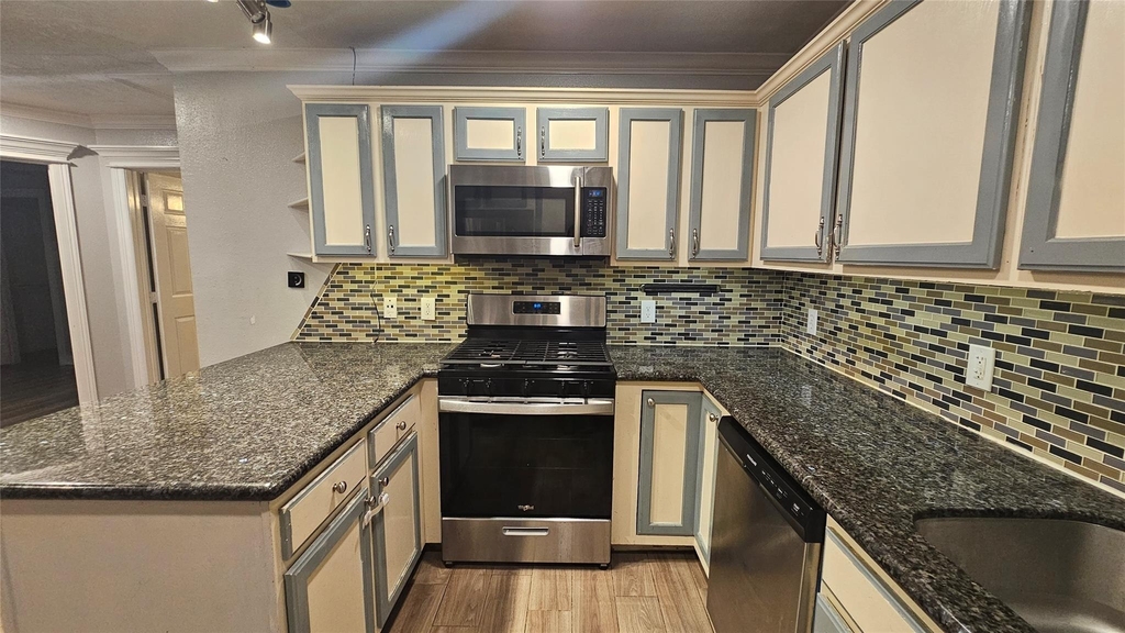 21031 Stoney Haven Drive - Photo 6
