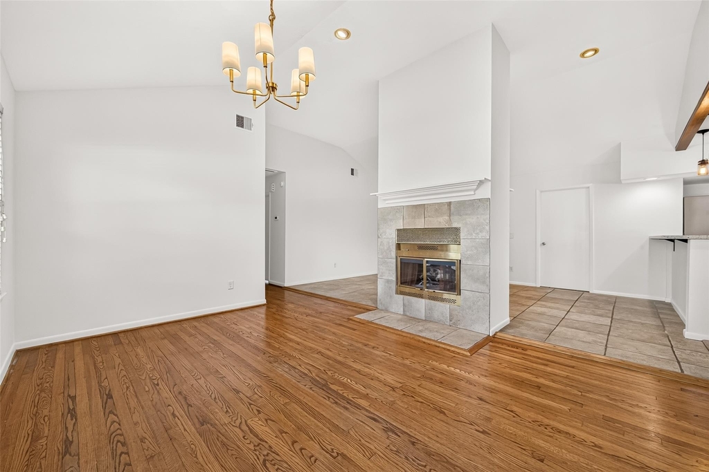 1309 Martin Street - Photo 6