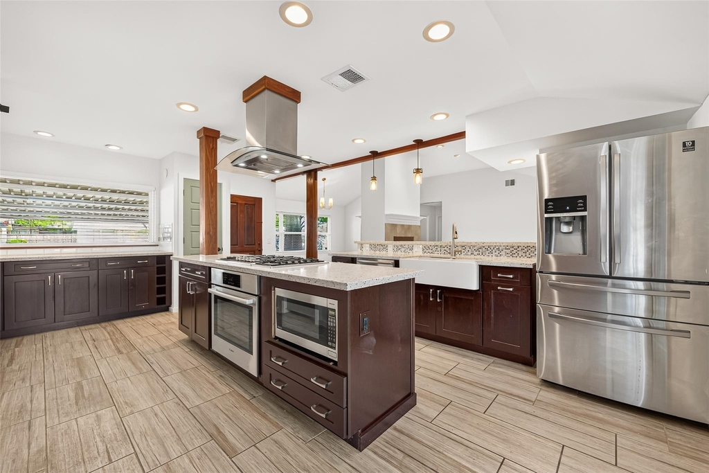 1309 Martin Street - Photo 14