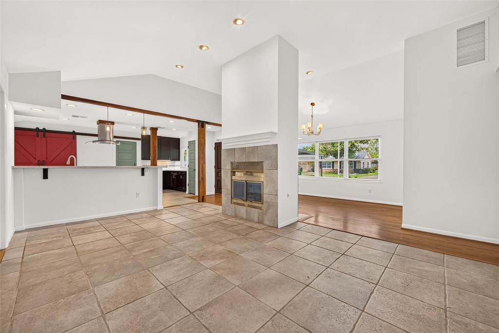 1309 Martin Street - Photo 9