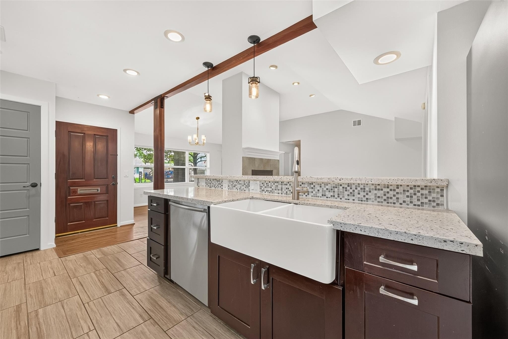 1309 Martin Street - Photo 15