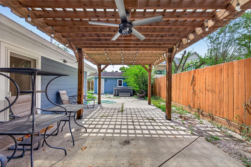 1309 Martin Street - Photo 39