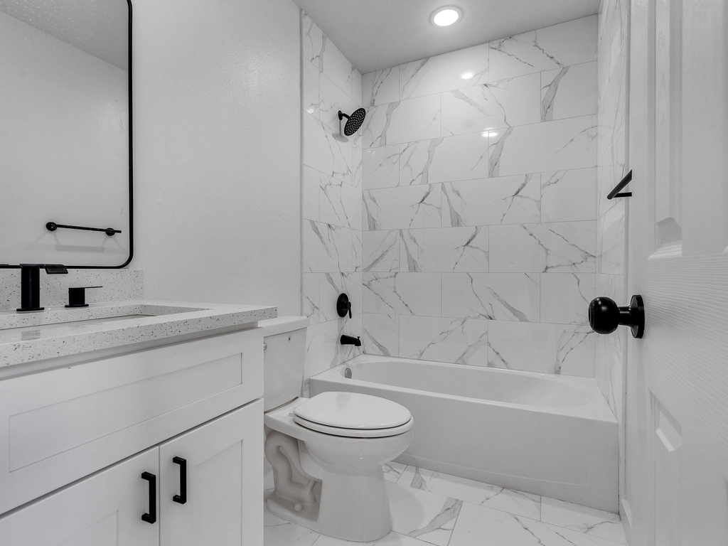 7428 Laura Koppe Rd - Photo 2