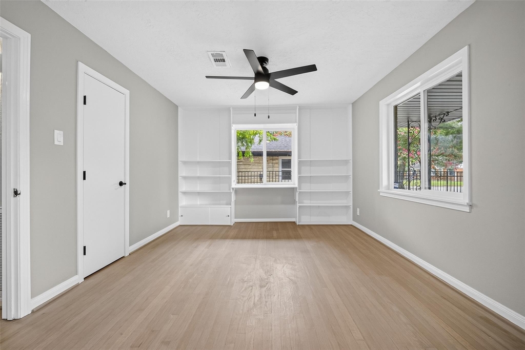 419 Fairbanks Street - Photo 19