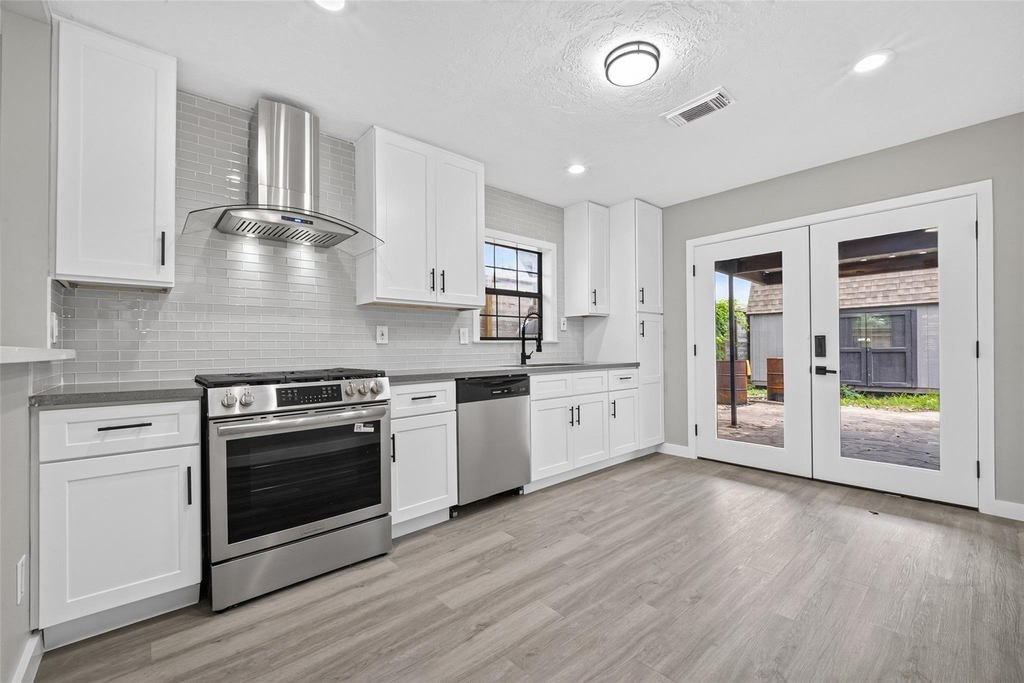 419 Fairbanks Street - Photo 14