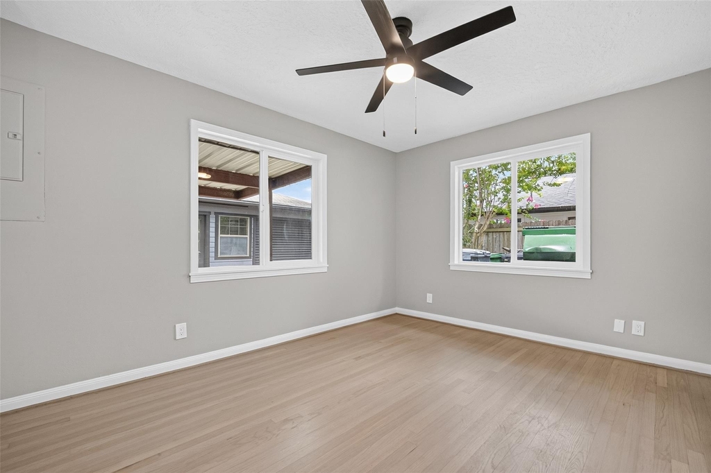 419 Fairbanks Street - Photo 25