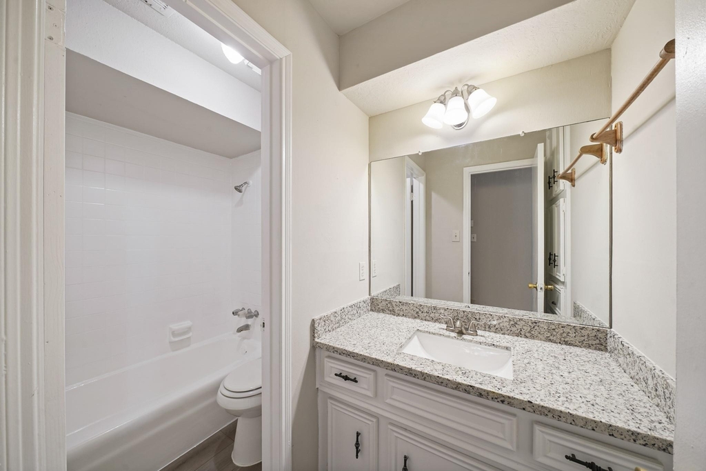 2402 Hilton Head Drive - Photo 8