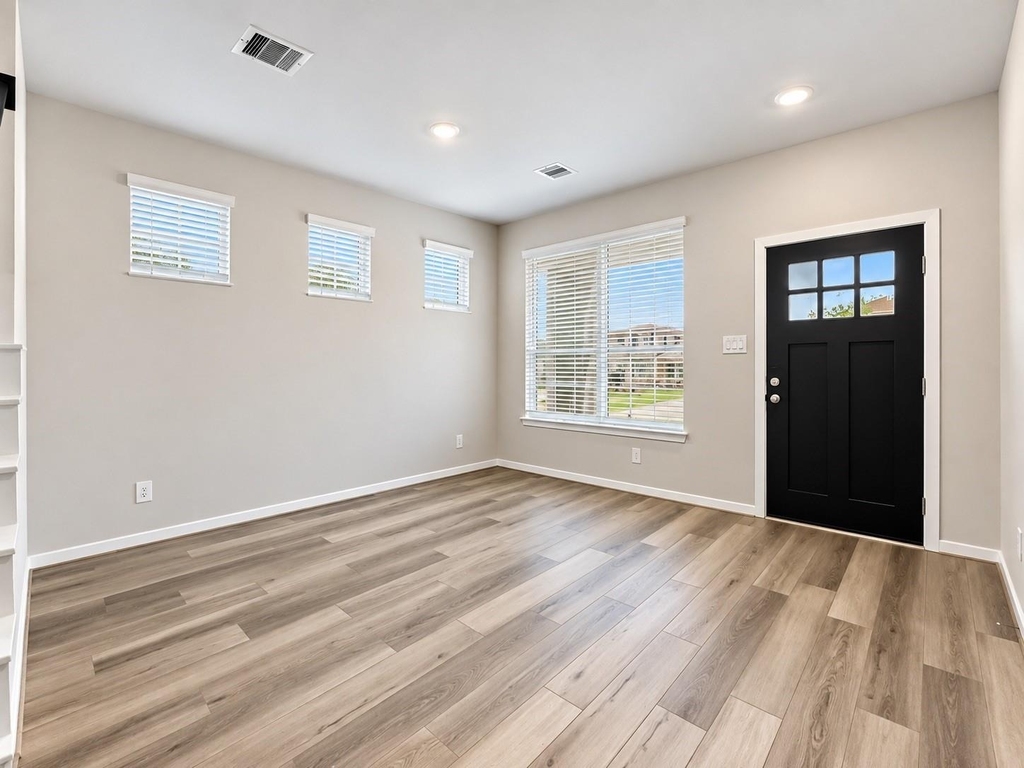 17795 Mill Manor Drive - Photo 5