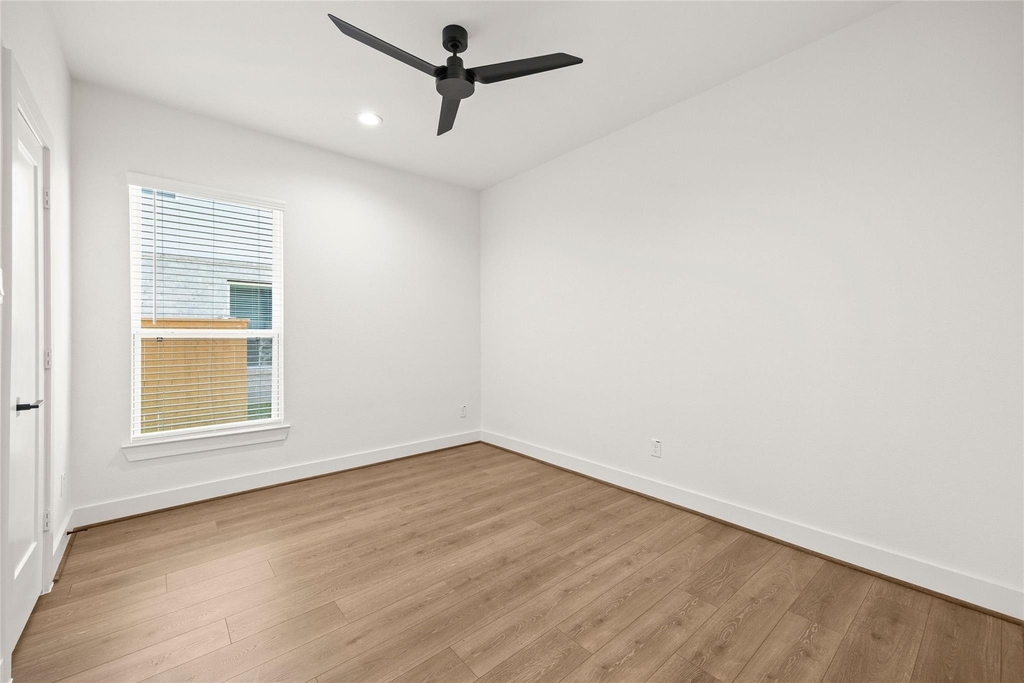 2619 Seaglass View Drive - Photo 21