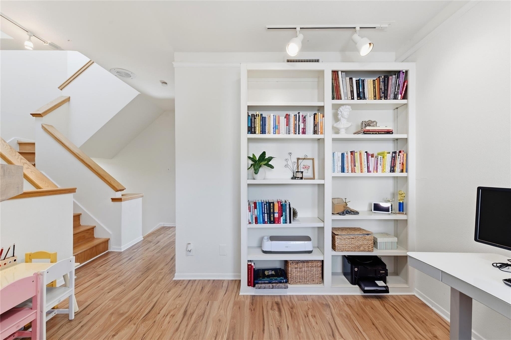 2100 Huldy Street - Photo 17