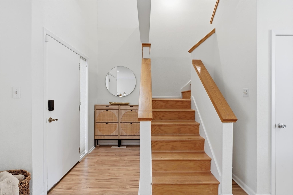2100 Huldy Street - Photo 3