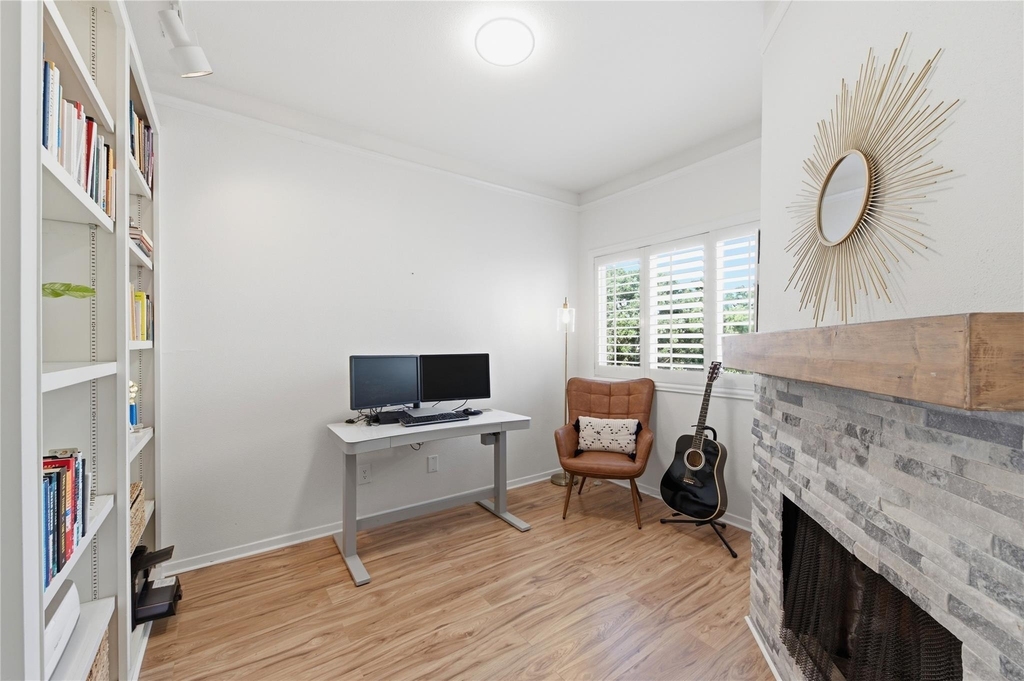 2100 Huldy Street - Photo 16