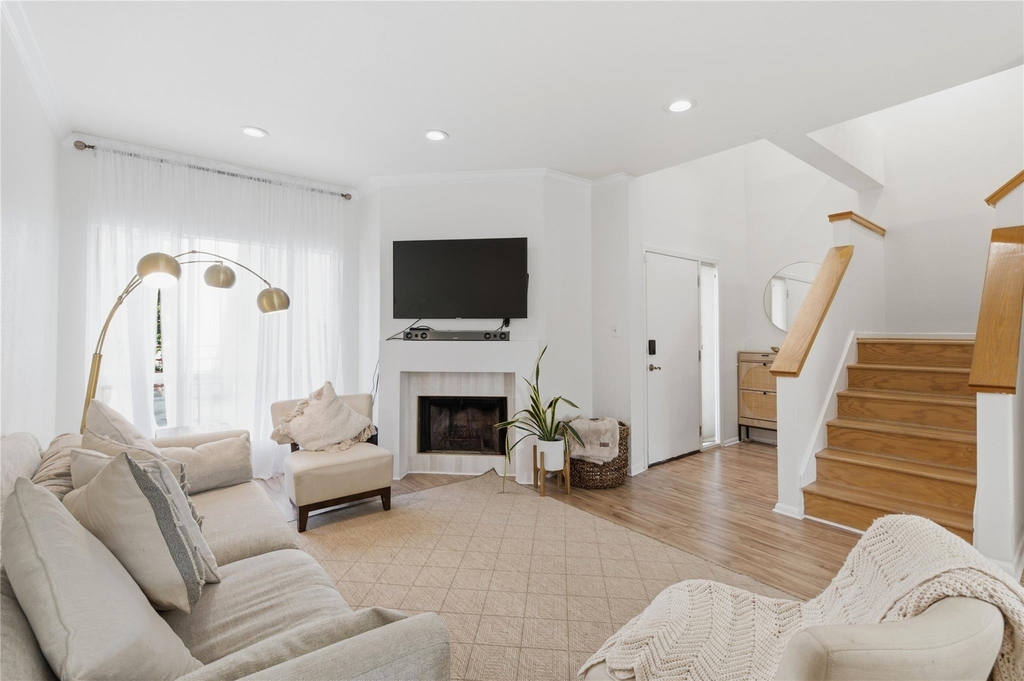 2100 Huldy Street - Photo 0