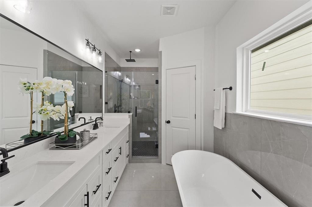1207 Cavalcade Street - Photo 14