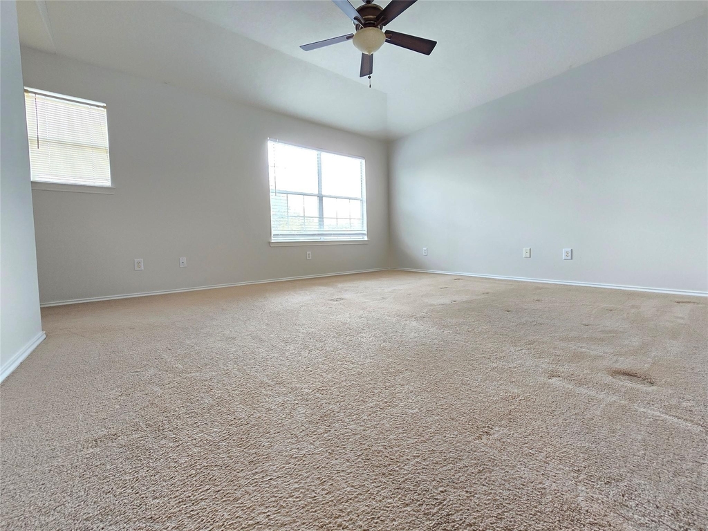 19923 Oland Way - Photo 7