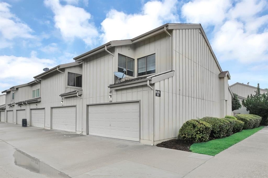 3162 Windchase Boulevard - Photo 16