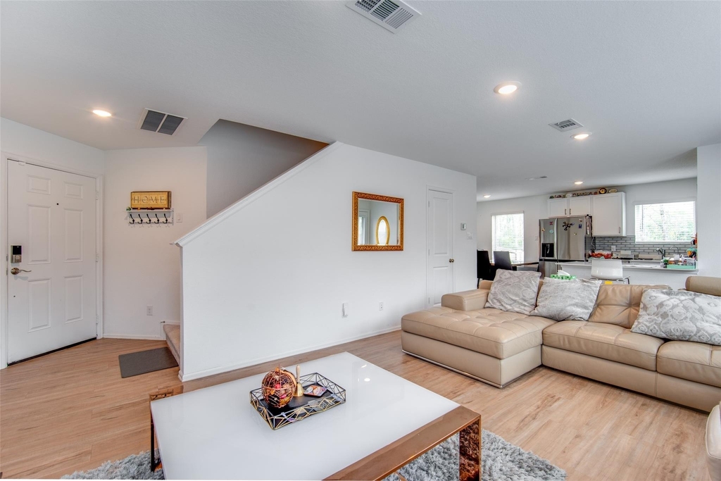 19583 Manduca Drive - Photo 6