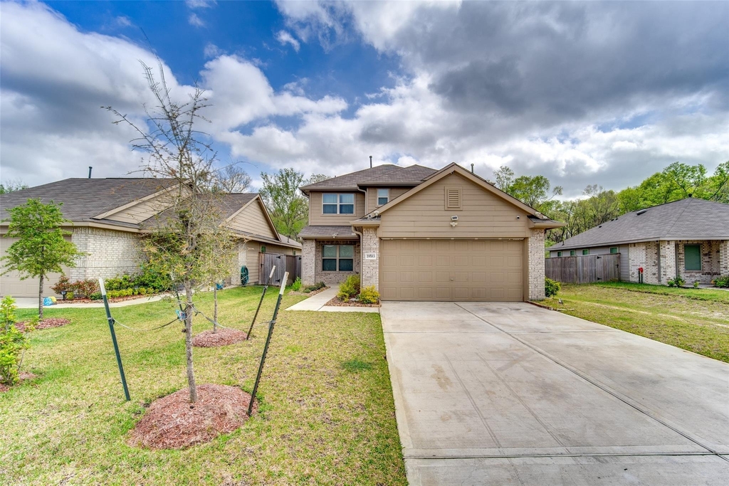 19583 Manduca Drive - Photo 0