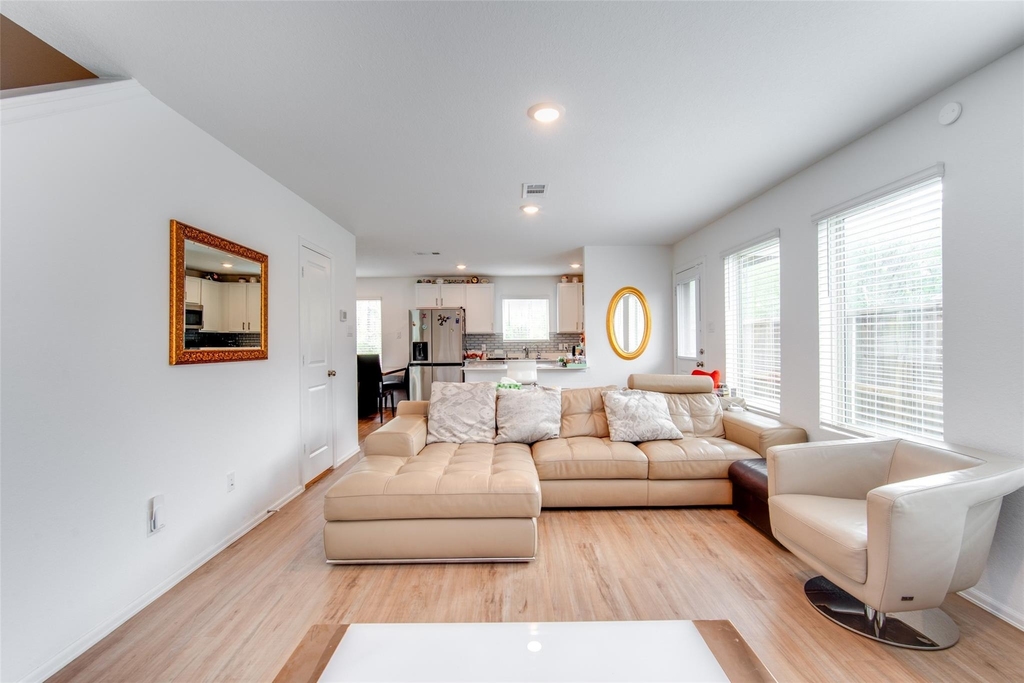 19583 Manduca Drive - Photo 5