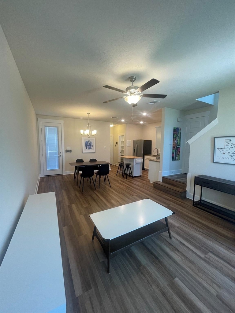 2413 Chinook Way - Photo 3