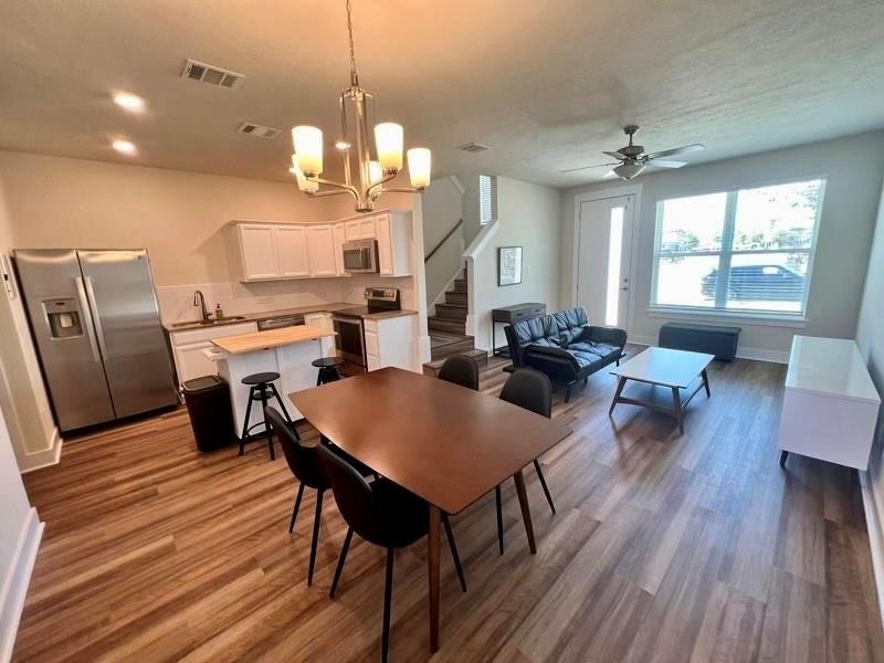 2413 Chinook Way - Photo 1