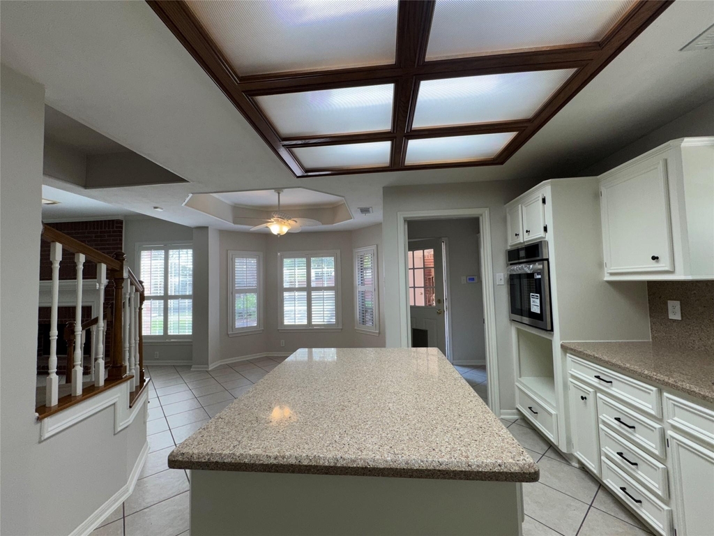 6926 Hearthside Drive - Photo 11