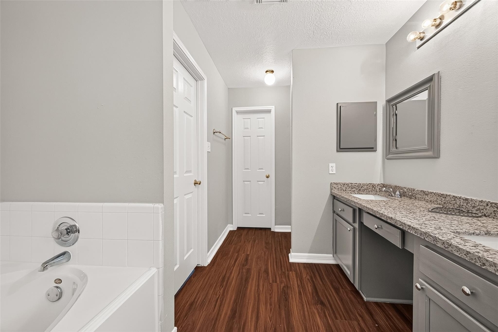 14418 Golden Cypress Lane - Photo 23