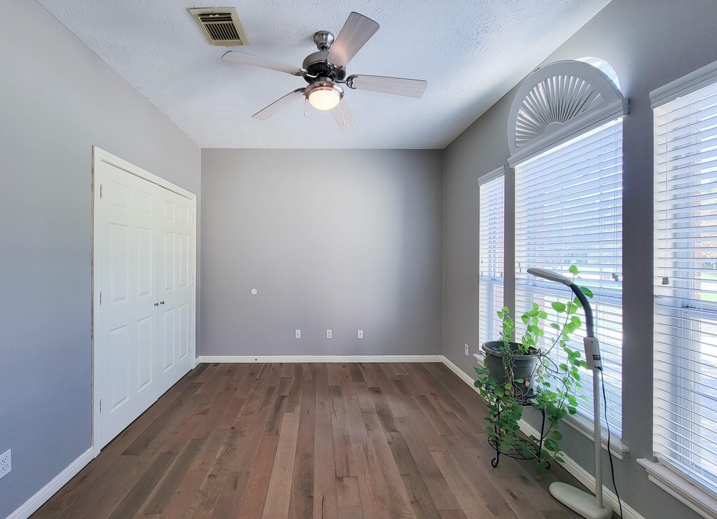 3504 Oak Landing - Photo 8