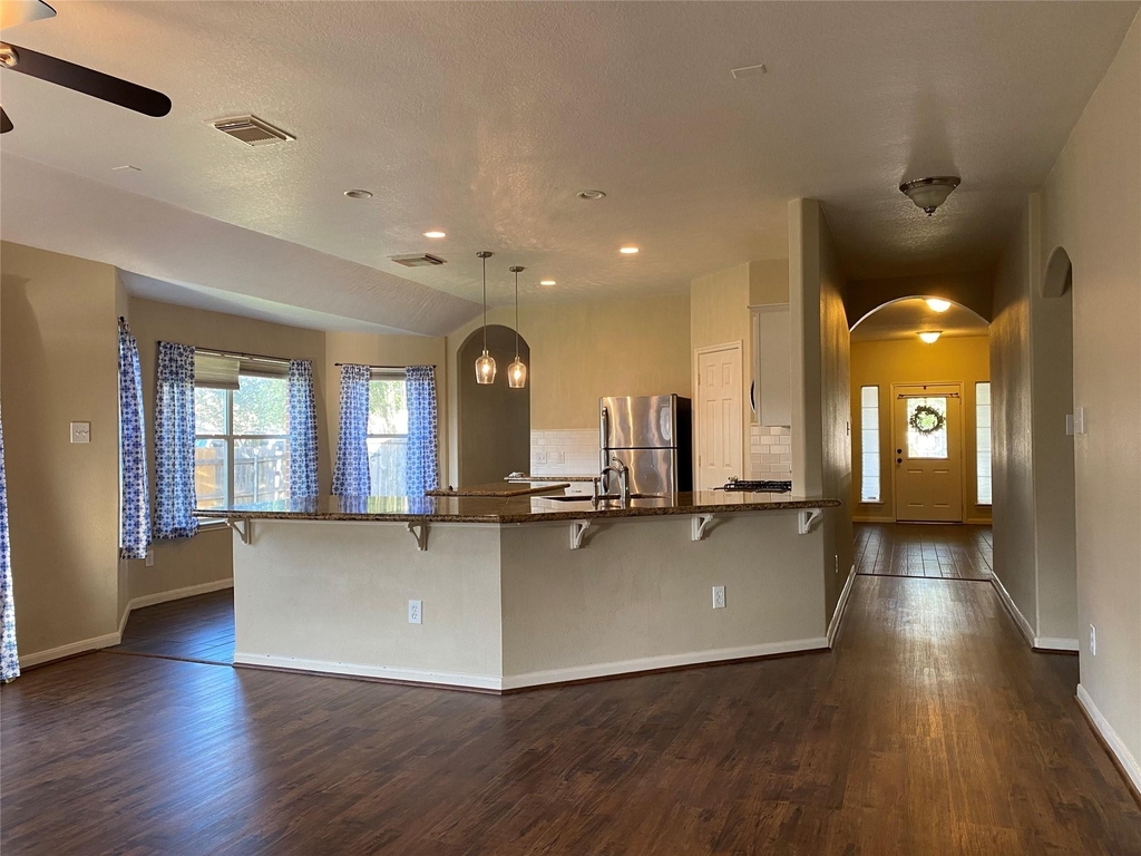 1202 Hemple Drive - Photo 6