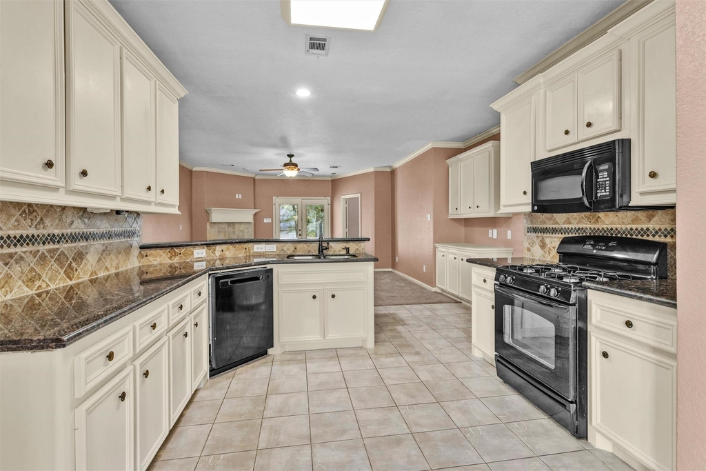 13071 Vega Court - Photo 4