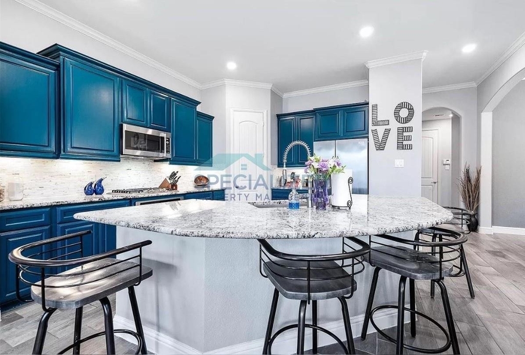 2316 Sterling Hollow Lane - Photo 4