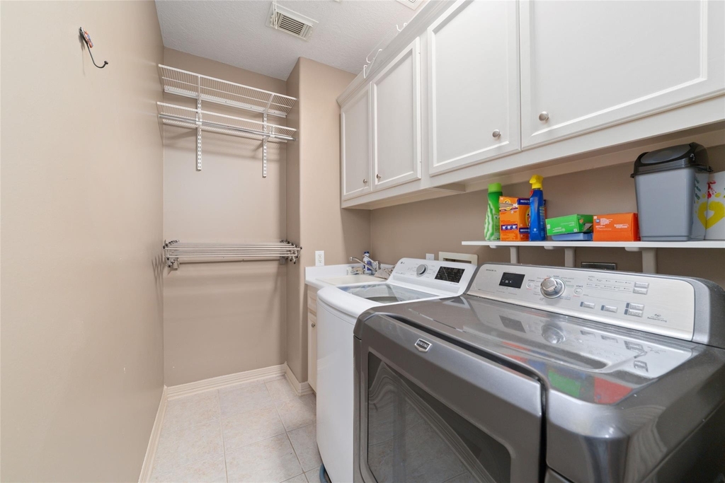 707 Knox Street - Photo 22