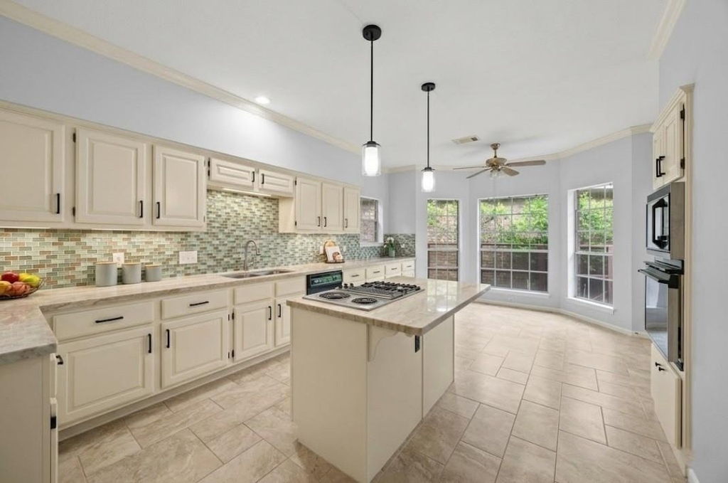 4215 Valley Glade Drive - Photo 9