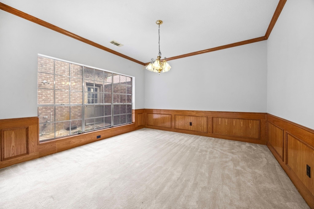 4215 Valley Glade Drive - Photo 6