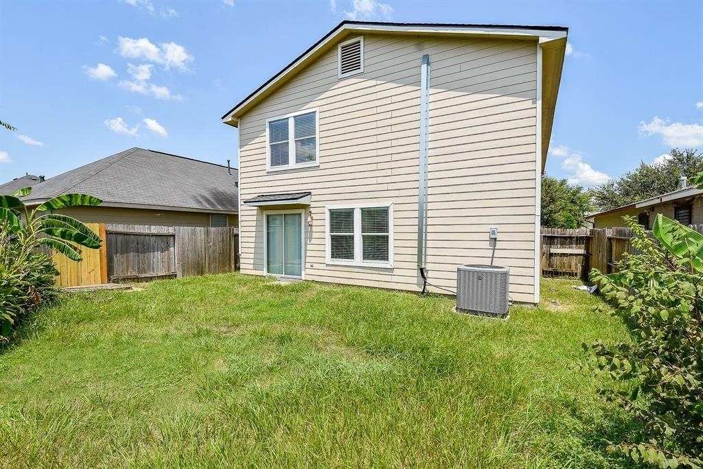 815 Darbydale Crossing Lane - Photo 1