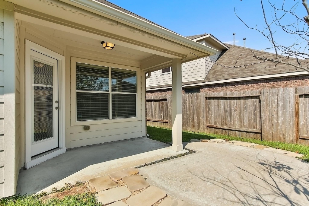 22439 Stamford Brook Court - Photo 31