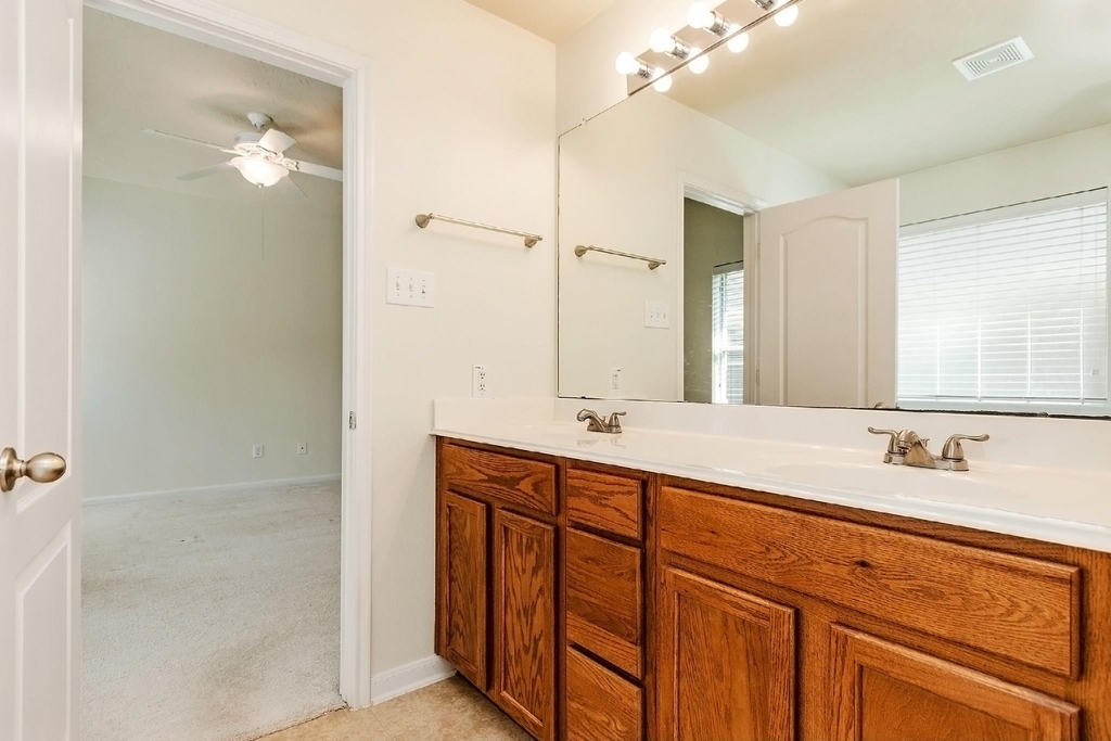22439 Stamford Brook Court - Photo 11