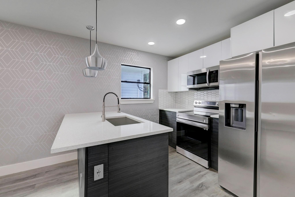 2403 Cleburne Street - Photo 25