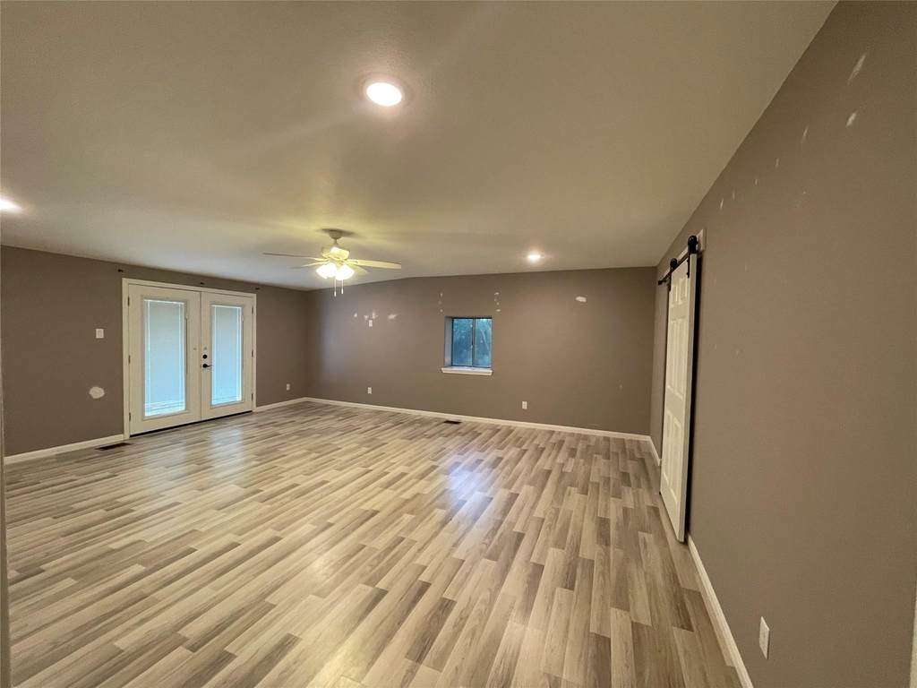 3406 E Bayou Drive E - Photo 6
