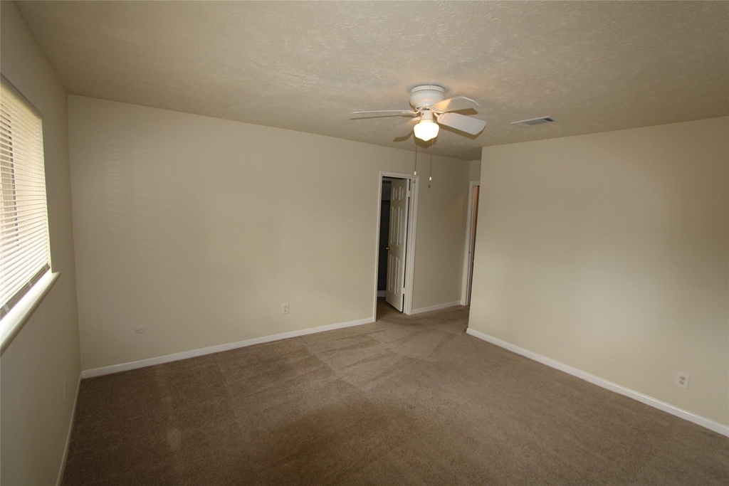9846 Sagepike Drive - Photo 10