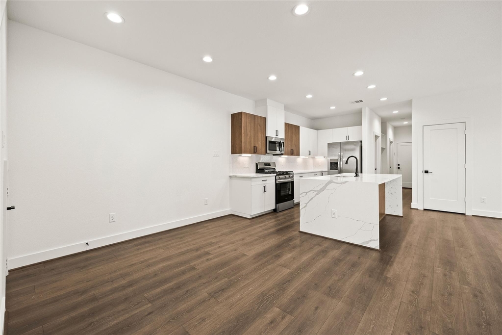 2760 Sunny Briar Drive - Photo 6
