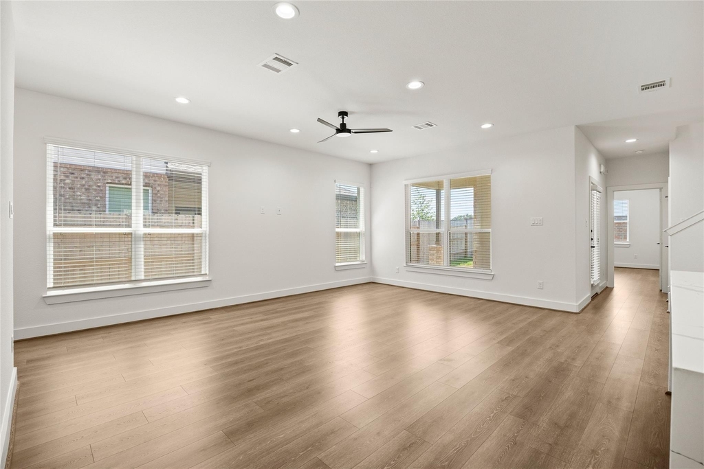 2760 Sunny Briar Drive - Photo 5