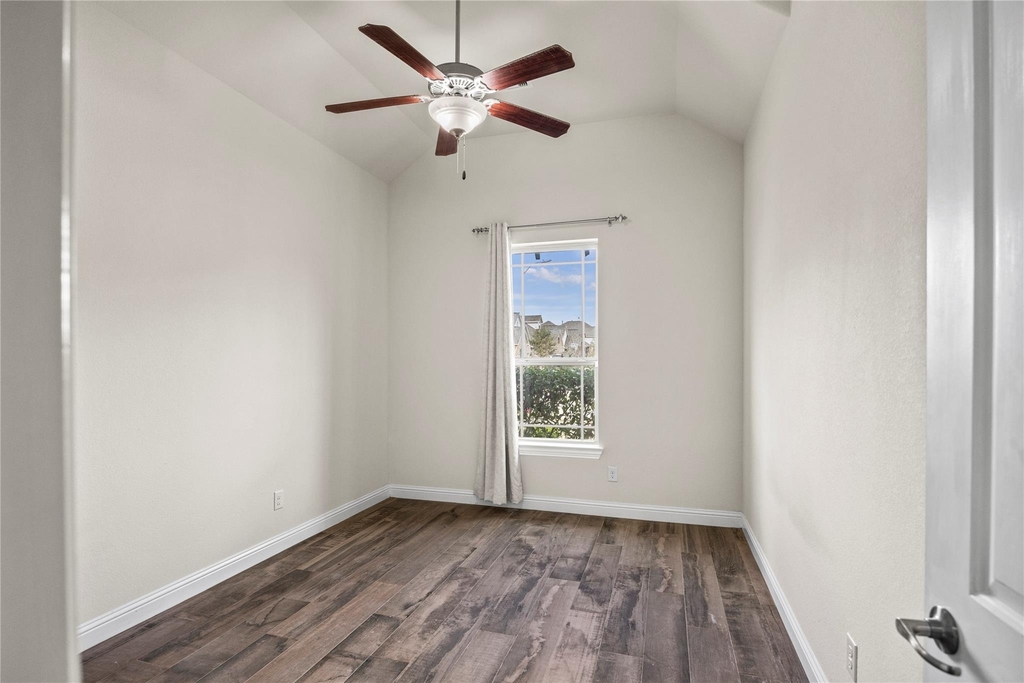23419 Campwood Terrace Lane - Photo 29