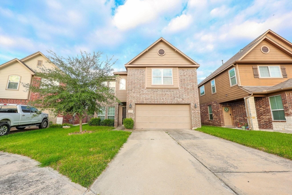 8115 Redbud Point Lane - Photo 0