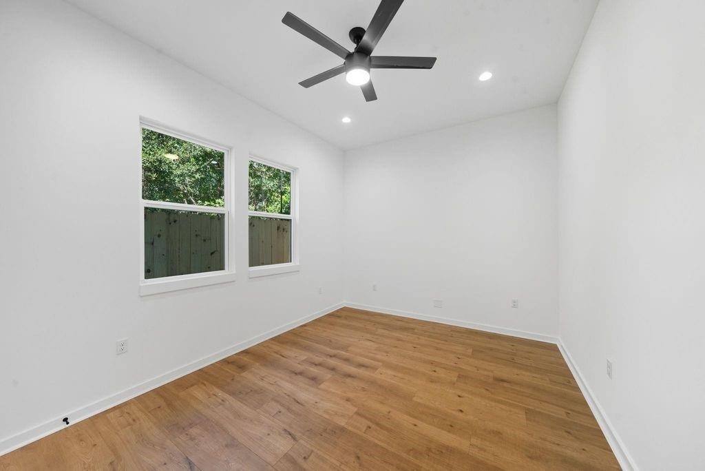 5029 Van Fleet Street - Photo 6