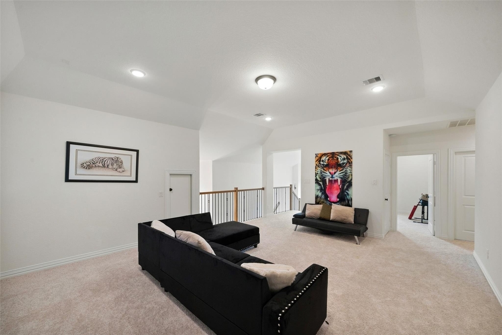20802 Mirror Point Drive - Photo 19