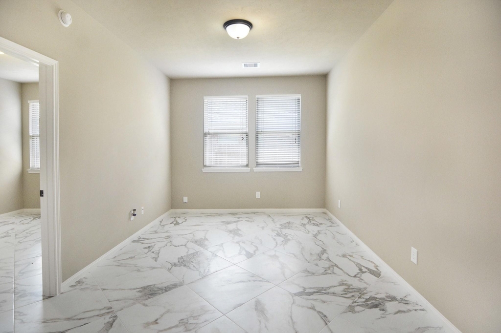 22714 Little Blue Stem Drive - Photo 19